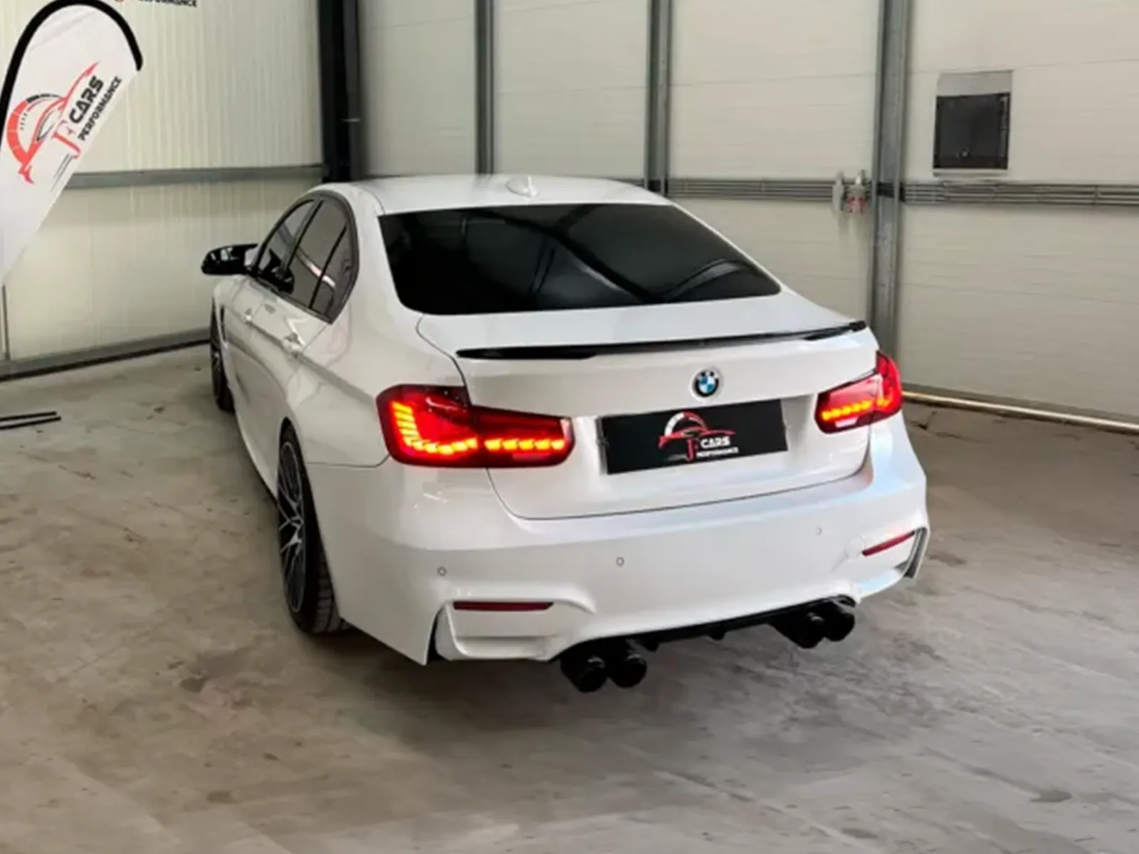 BMW 320d Sport LOOK M3 2012