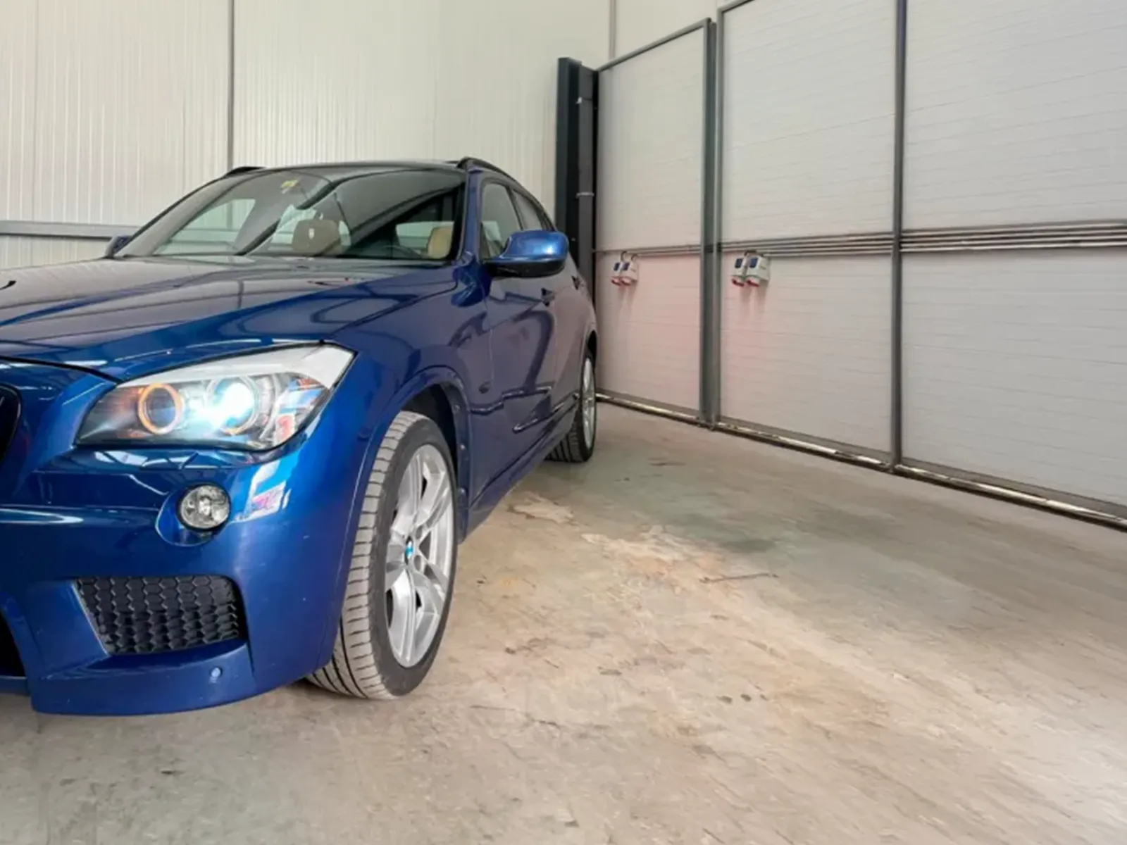 BMW X1 23D xDrive 2011