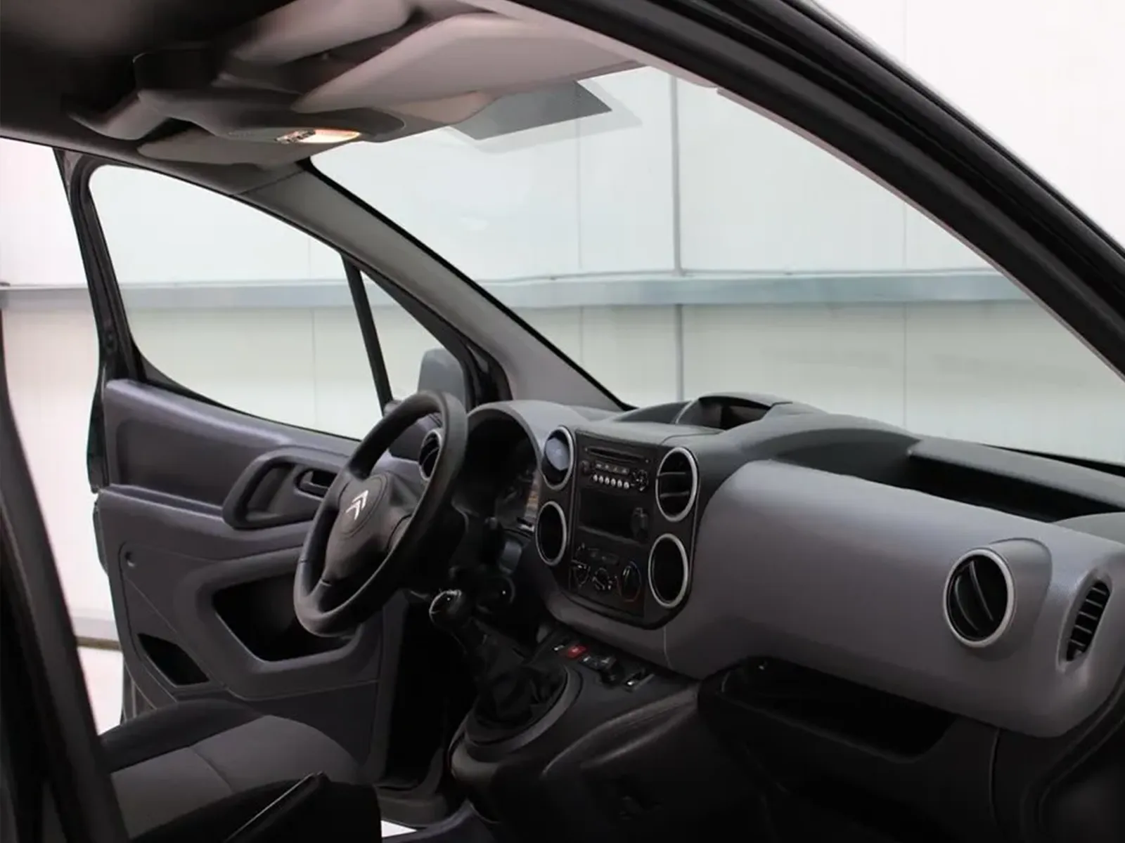 Citroën Berlingo 1.6 HDi Preta 2018