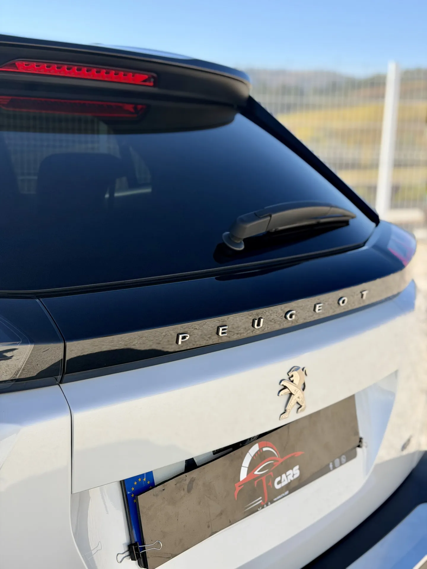 Peugeot 2008 PureTech 1.2 - Versão GT