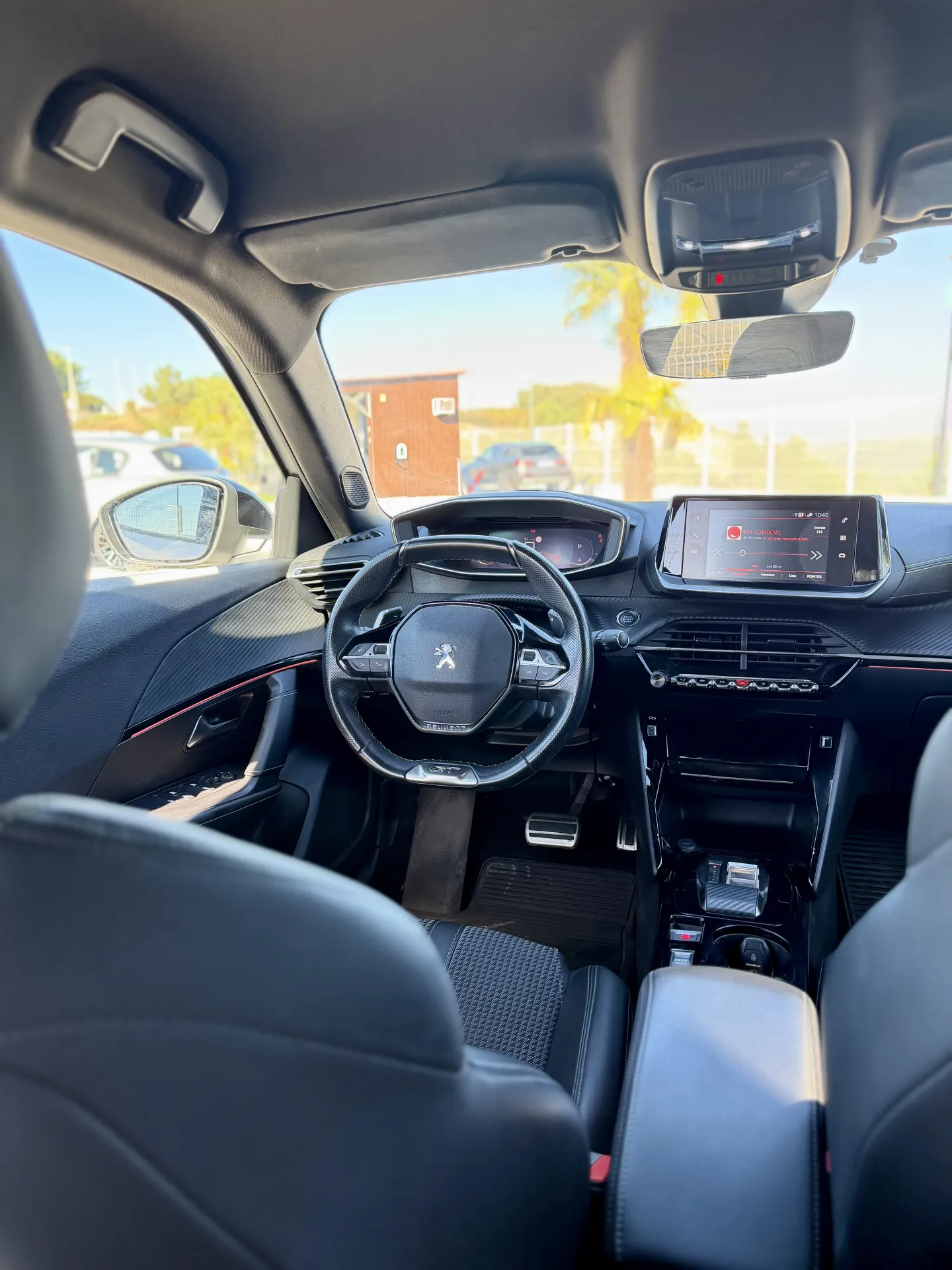 Peugeot 2008 PureTech 1.2 - Versão GT