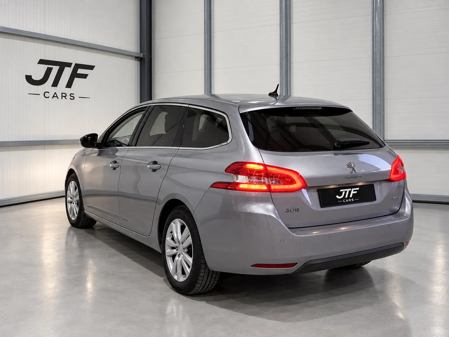 Peugeot 308 — fotografia