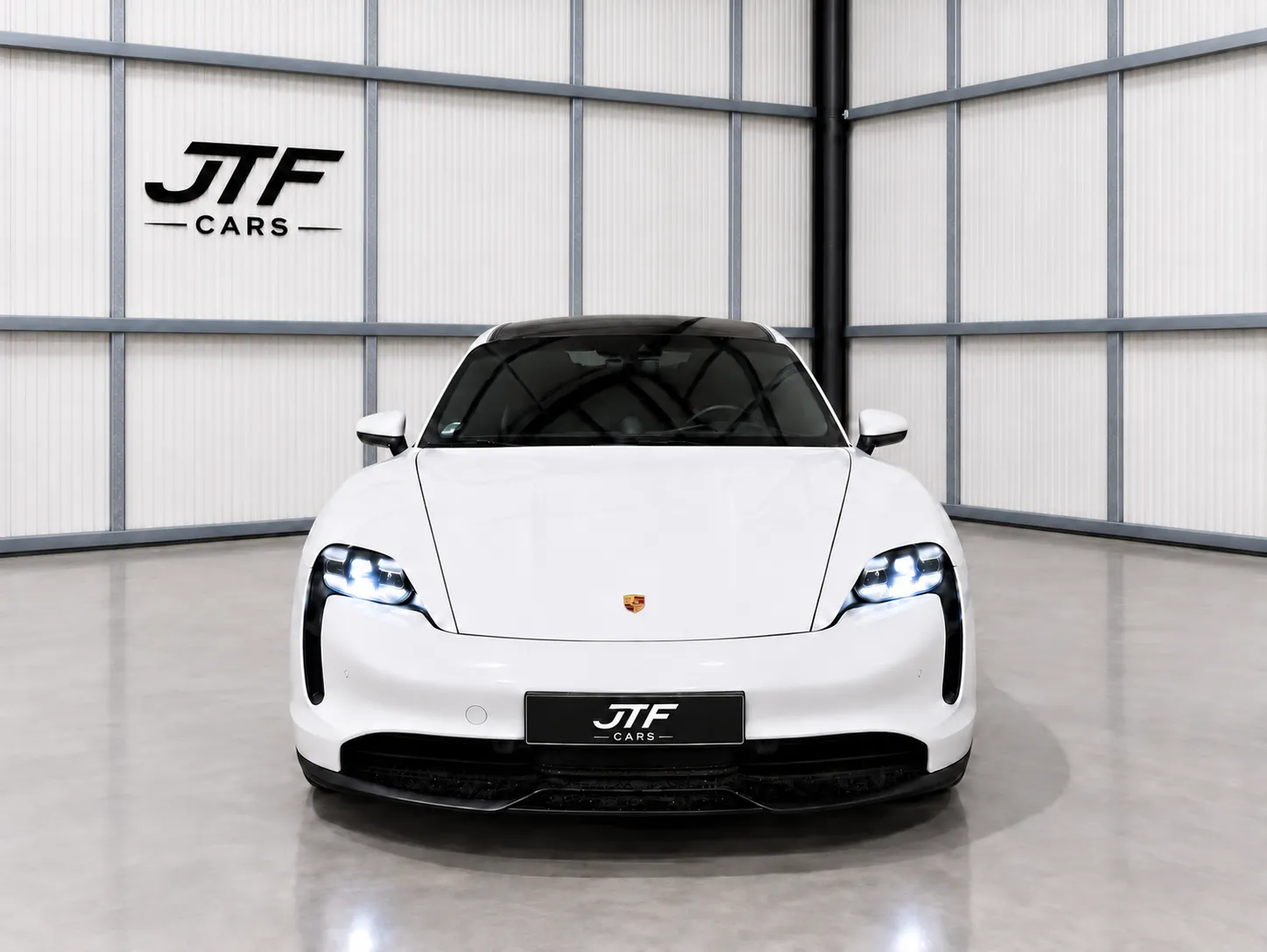 Porsche Taycan - 2021