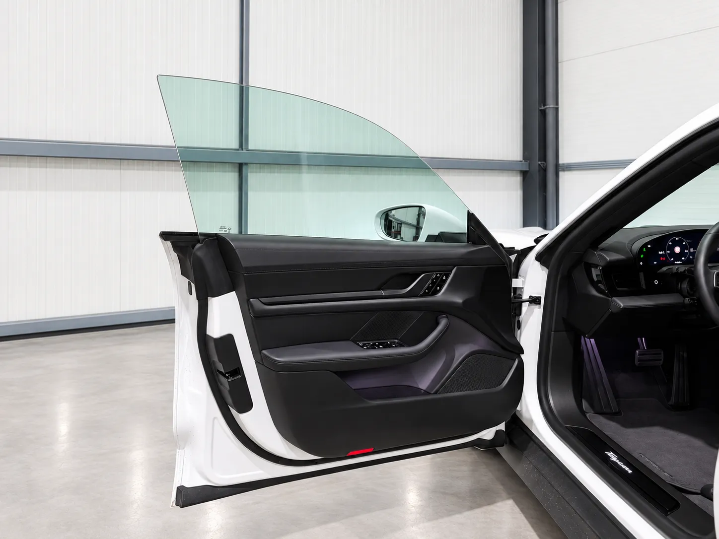 Porsche Taycan - 2021
