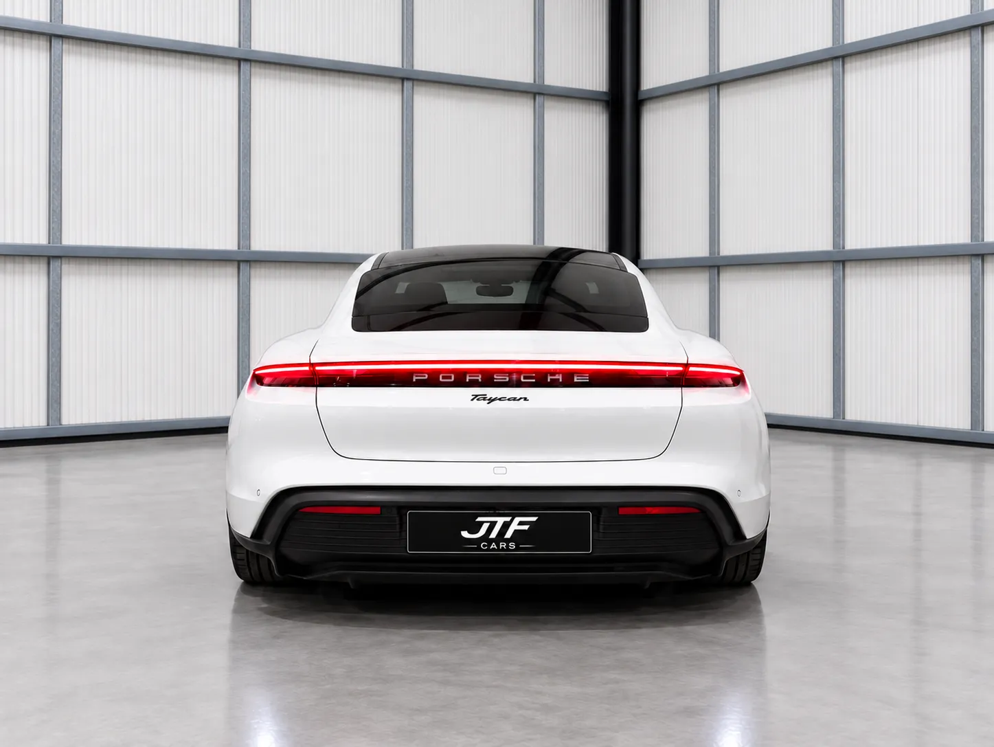 Porsche Taycan - 2021
